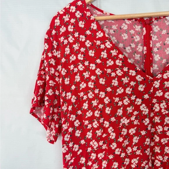 GAP Red Floral Short Sleeve Midi Dress Womens Size 16 V Neck Zip Back - Picture 2 of 9